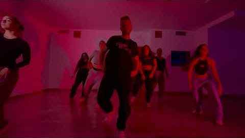 Angelito - Bad Gyal ft Trueno Choreography by ALBERTT