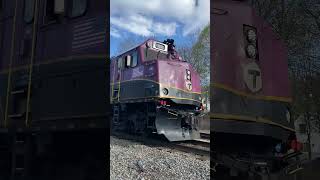 MBTA F40PH-3C 1031 leads MBTA 429 with a great K5LA!
