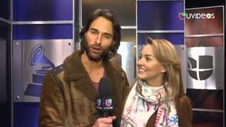 Angelique Boyer y Sebastian Rulli llegaron bailando apretadito a Latin Grammy