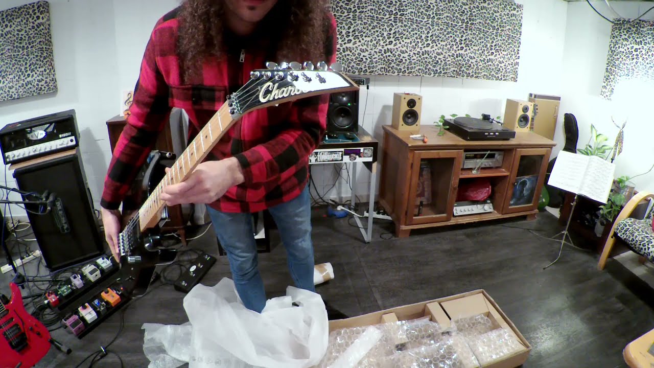 Charvel Fusion Deluxe Unboxing (NGD!)