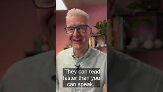 Stop reading the slides when you present  #speakingtips #publicspeakingmastery #bodylanguage