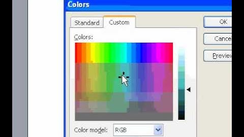 Microsoft Office PowerPoint 2003 Change text color