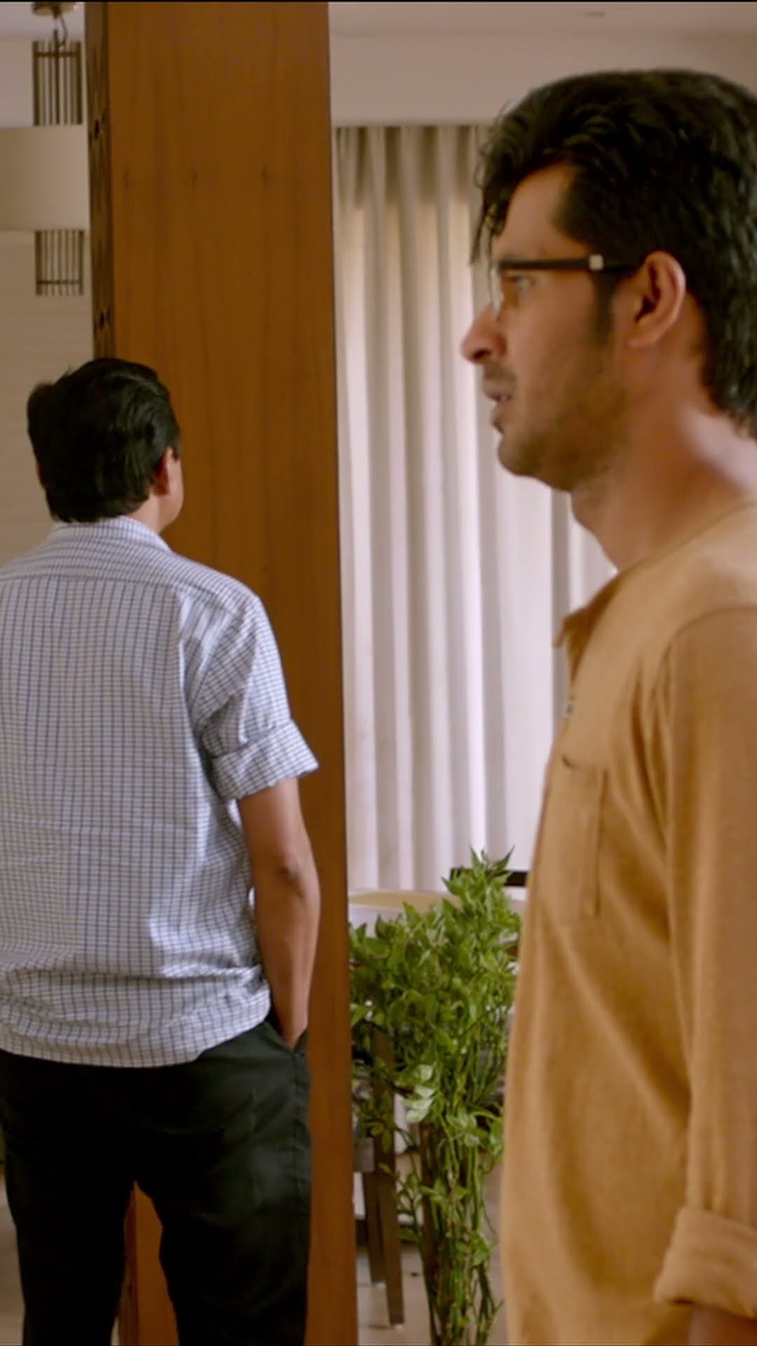 রোজ রাতে revolver নিয়ে শোন #egalerchokh #anirbanbhattacharya #bengalishorts #bengalimoviescene