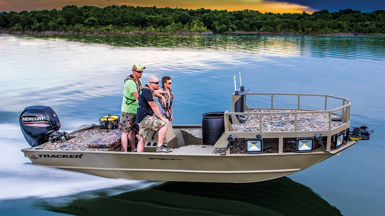 TRACKER Boats: 2016 GRIZZLY 2072 MVX Sportsman Bowfishing Boat 