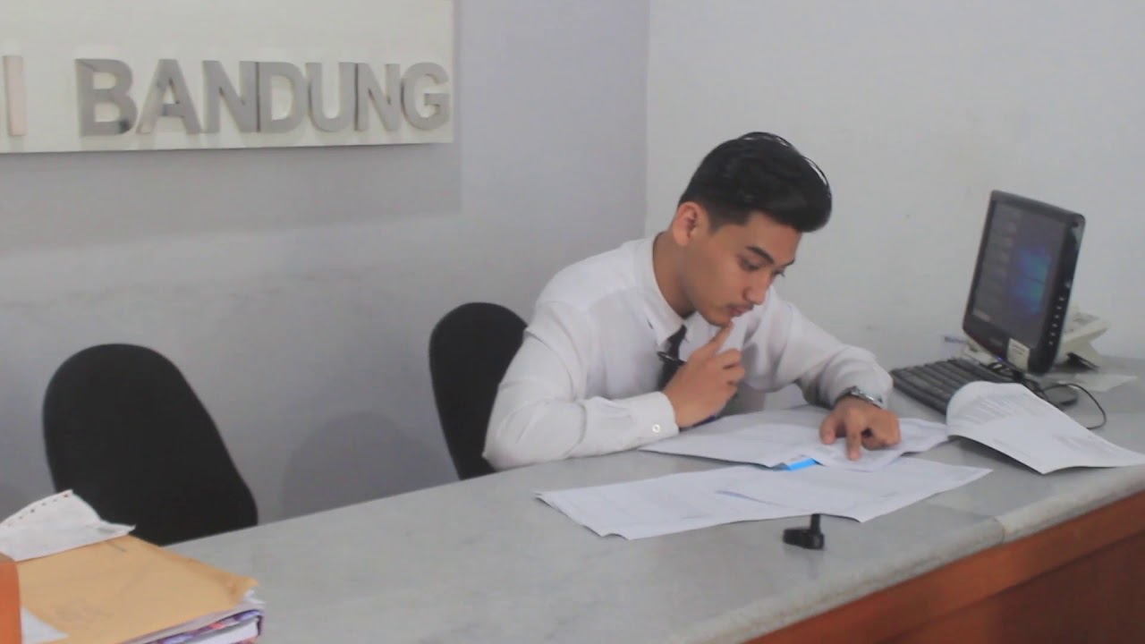 Company Profile Politeknik LP3I Bandung - YouTube
