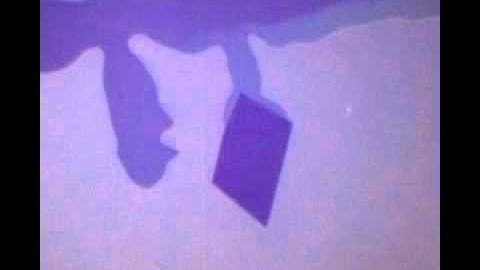 Eutectic solidification.  Formation of envelope of naphthalene crystal around pyrene crystal