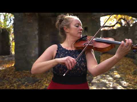 Hanneke Cassel - "O Come, O Come Emmanuel / Star of Wonder" (Official Music Video)