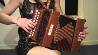 Video voorbeeld van "La tête ailleurs - Élisabeth Barrier - accordeon"