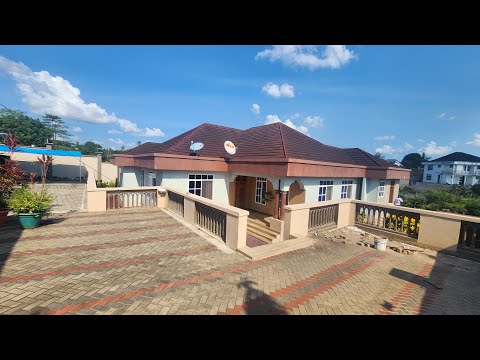 0674285326 GHOROFA INAUZWA KIGAMBONI KIBADA MIL 650 KIWANJA SQM 1300 HATI YA WIZARA VYUMBA V5 