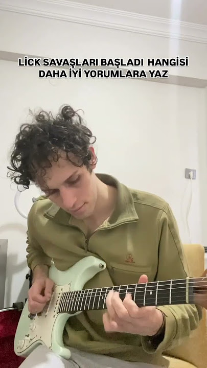 HANGİSİ DAHA İYİ GİTAR LİCK WARS #celebi35 #lickadaychallenge #elektrogitar #gitar