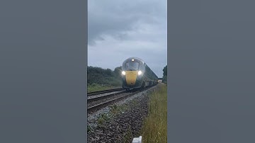 GWR class 800 departing Yatton with a tone