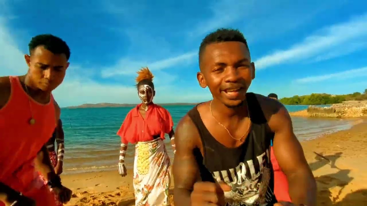 Dany Joby ft Jaolahy mena Mena lamba clip gasy 2024