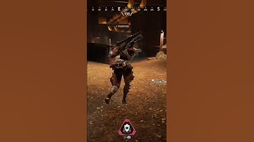 Bloodhound tried to run! #apexlegends