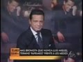 Luis Miguel : Bromista con su micrófono jajaja