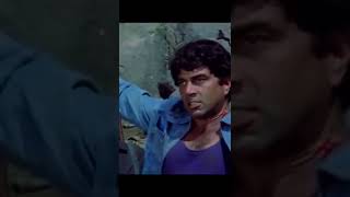 Sole movie 😀Basanti in kutto Kai samne mat😩 nachna🙏🙏🙏