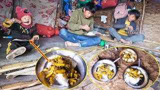 Jonson loves to enjoy meal with dad || Nepali village food in sheep hut@Sanjipjina