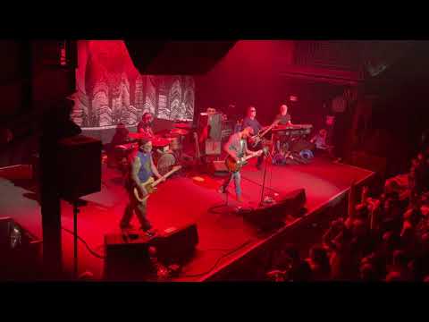 Lucero - What