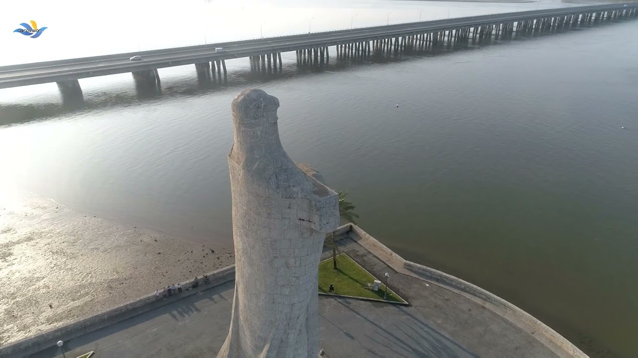 Monumento a Colón. Huelva.