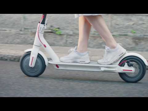 Introducing Xiaomi Mijia Electric Scooter 小米米家电动滑板车