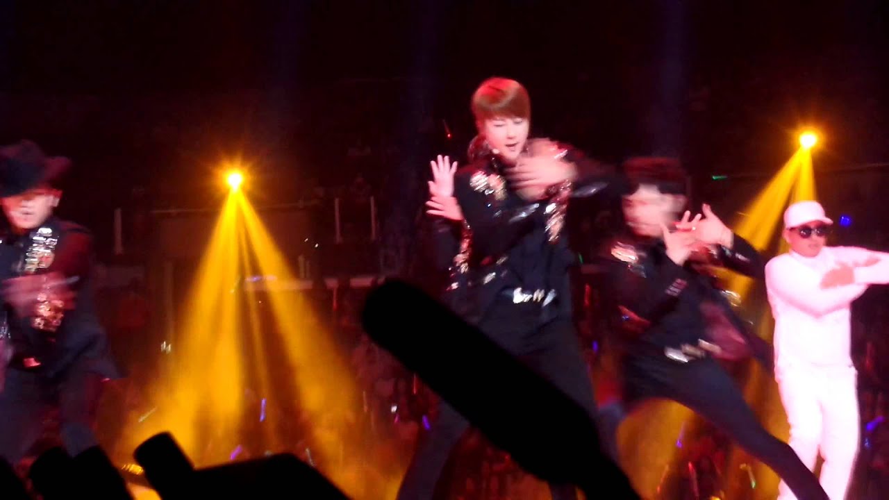 SHINHWA (2) KCON LA 2015