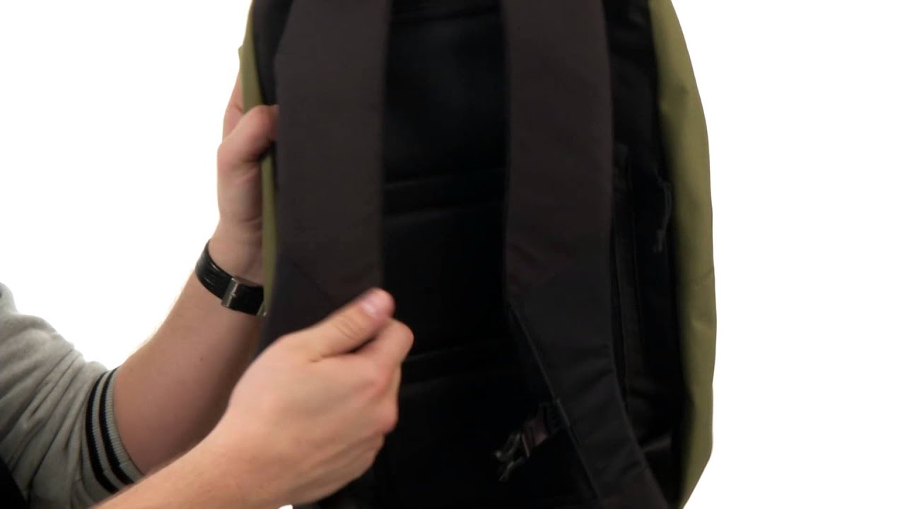 incase cargo backpack