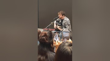 James Arthur - Empty Space (Acoustic live at Apple Singapore)