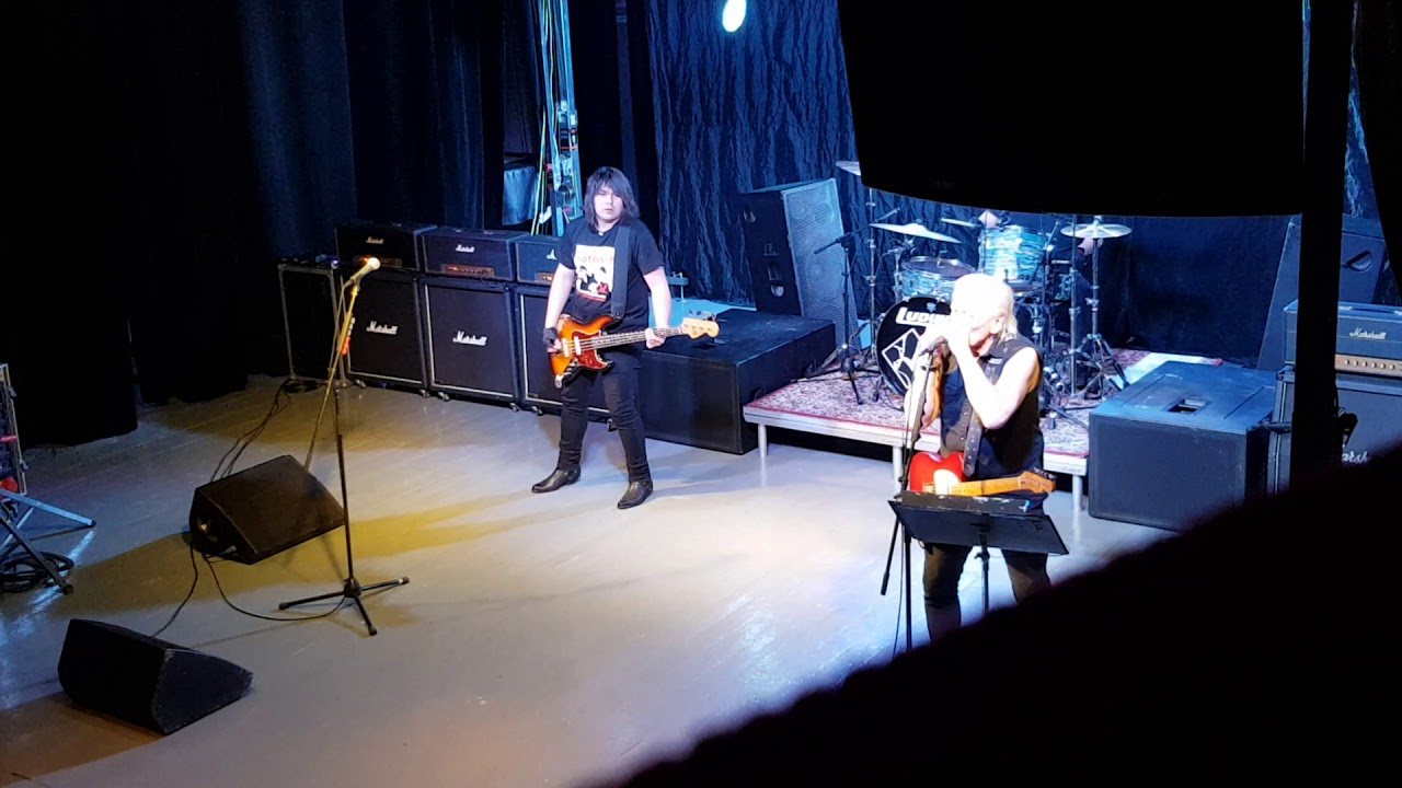 KATAPULT / Miluju severní nebe