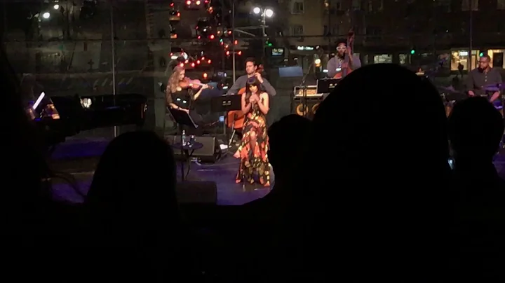 Make You Feel My Love - Lea Michele - Appel Room -...