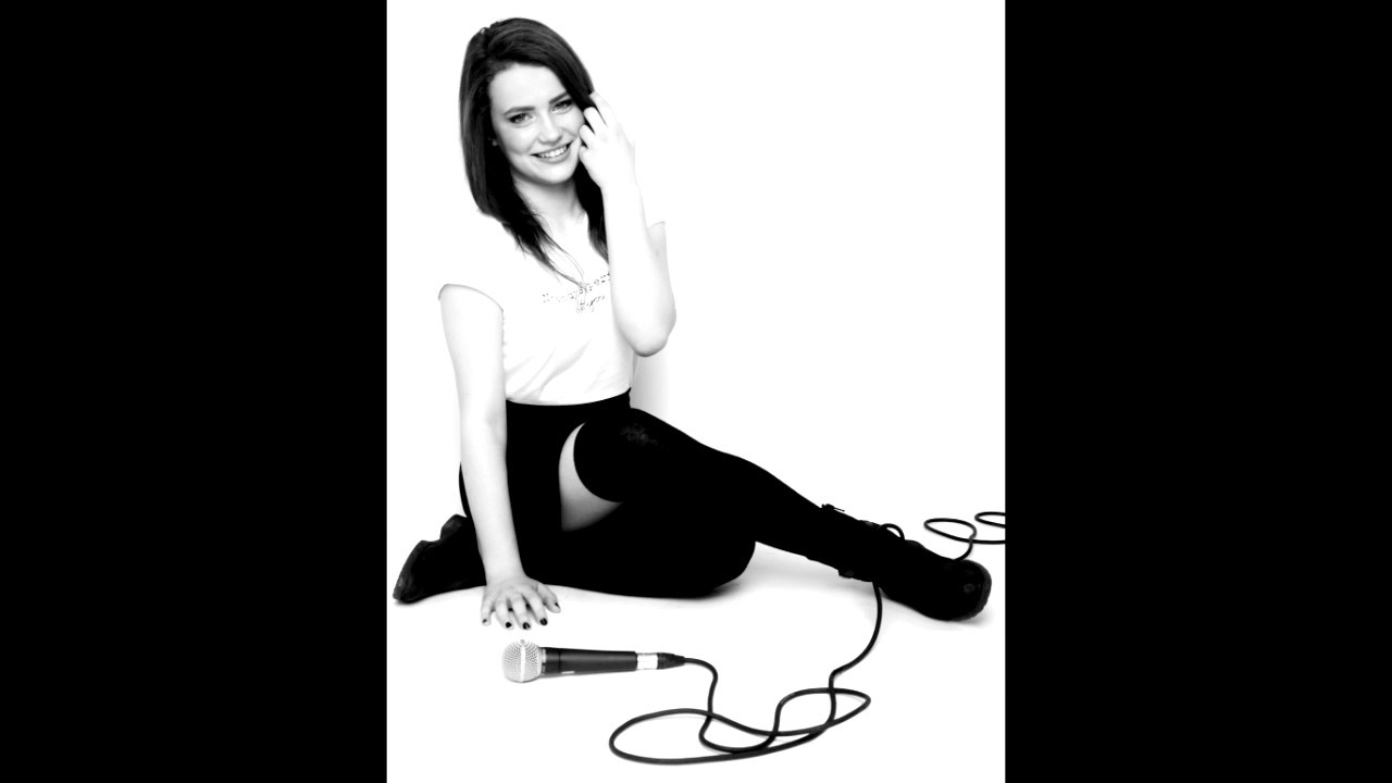 Szabó Balázs Bandája - Bájoló (Cover by Réka Kasztel)