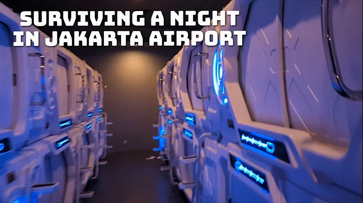 🇮🇩 Is Jakarta airport capsule hotel worth it? #cgk #traveling