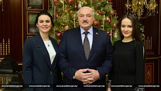 ⚡🚀 Лукашенко встретился с белорусками, которые готовятся к полету в космос