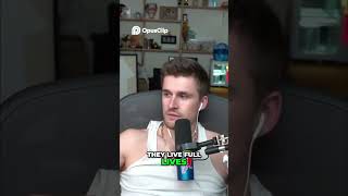 Ludwig Brings Up Squeex's And Fuslie's Messages #twitch