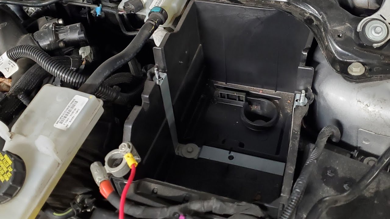 Ford Escape 2014 - 2019 How remove the battery, removing air box