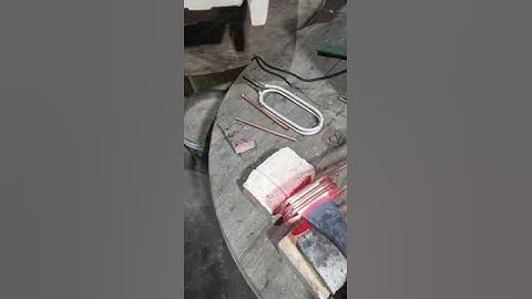 Blacksmithing: Farm Hoe Quenching Hardening - JL-25 Induction Heating Machine Induction Heater