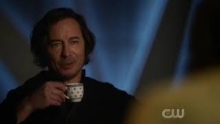 The Flash S05E16 - The new CICADA attacks