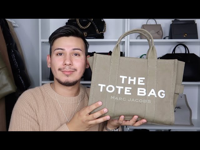 THE MARC JACOBS TRAVELER TOTE SMALL SIZE VS. MINI SIZE_MOD SHOTS