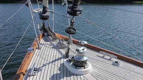 Tom Cunliffe discusses teak decks