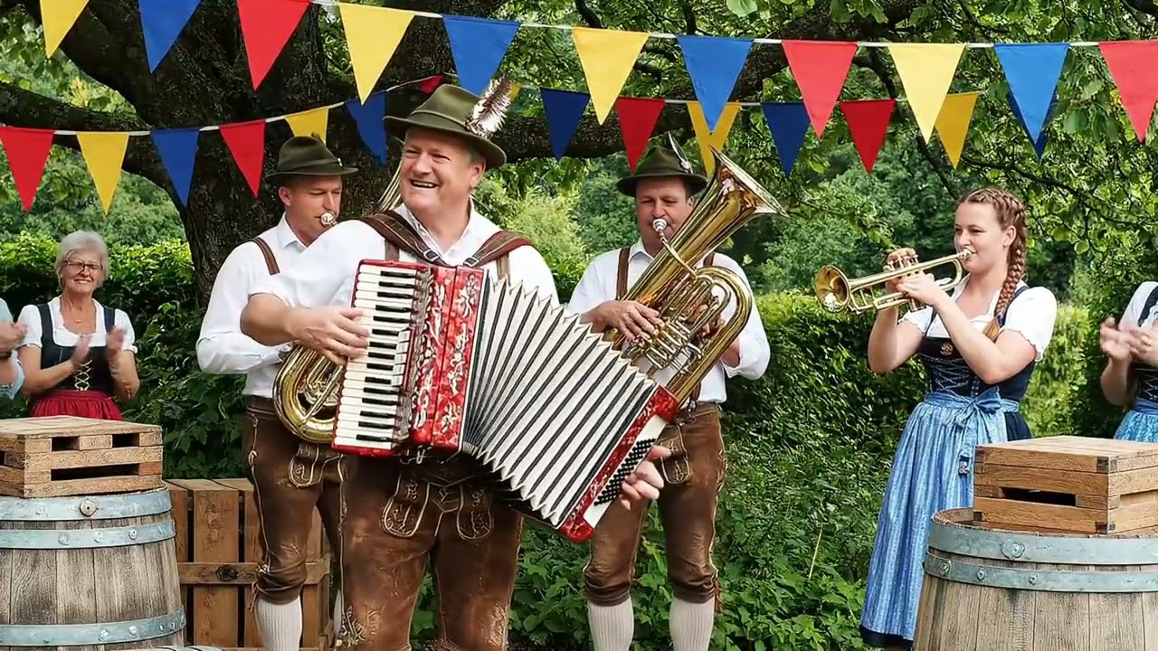 German Alps Festival 🎵 Polka, Waltz & Traditional Brass Band Joy | Pure Volkmusik Celebration