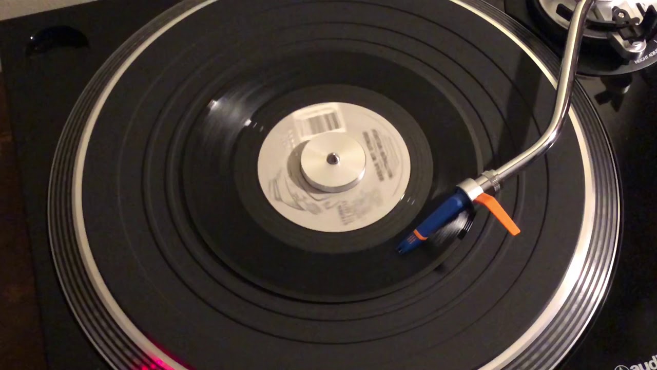 Matthew Wilder - Break My Stride [45 RPM] - YouTube
