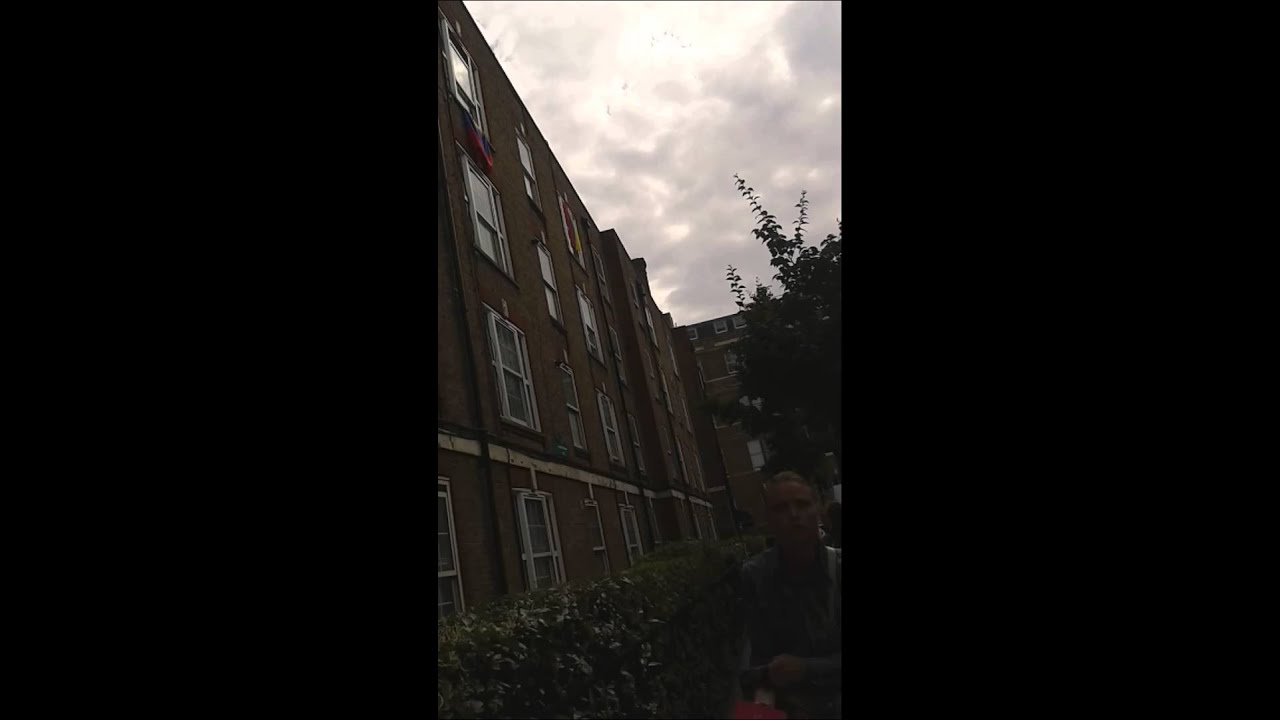 Camden thugs threaten me with assault.