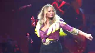 MIRANDA LAMBERT - WHITE LIAR / LITTLE RED WAGON - Springfield MO 8.25.19