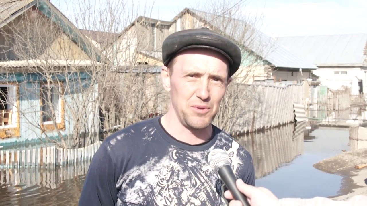 Наводнение в Ишиме - интервью_ Уфимцев Олег - YouTube