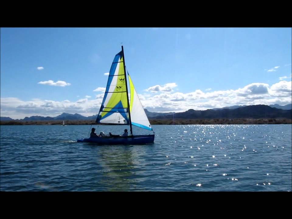 Strike 18 overtaking Windrider 17.wmv