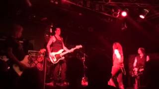 Jizzy's Love Hate With Darren Housholder