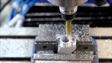 cM5k using HSMWorks 2D adaptive clearing toolpaths