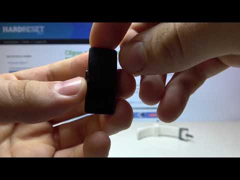 Видео: Как заменить ремешок Fitbit?