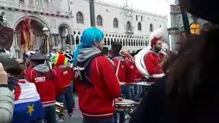 Confucius. Funkasin Street Band @ Piazza San Marco Venezia