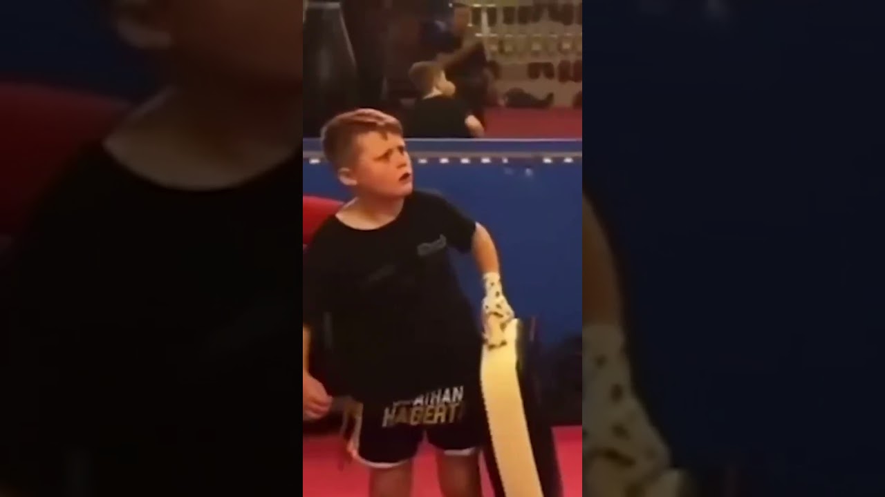 Oof 👀 Jonathan Haggerty defends the bantamweight kickboxing crown at ONE SAMURAI 4!