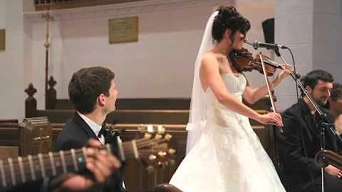 Best Surprise Wedding song ever bride sings