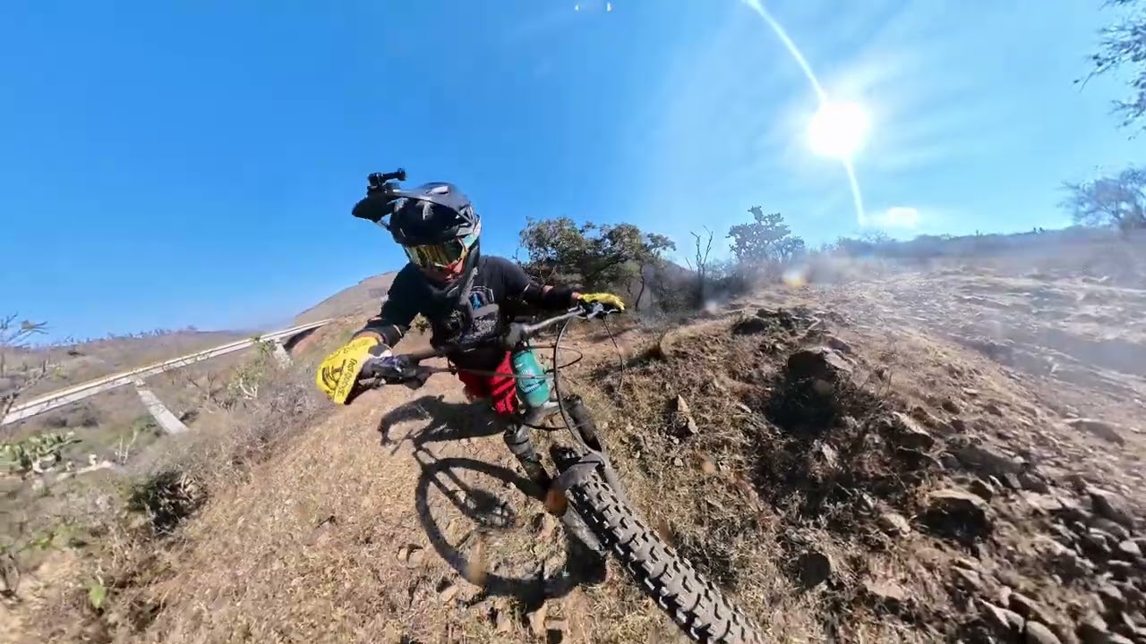 DE FILTROS VIEJOS A CUATRO PUERTAS POR PAREDES #MTB MORELIA #MTB MEXICO #MTB MICHOACAN